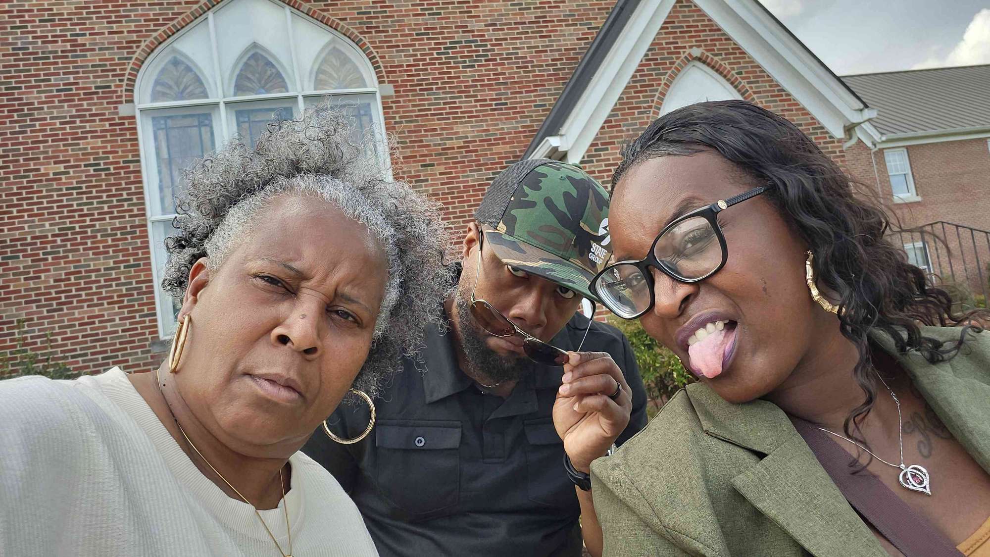 Fotografii ale V&acirc;n&abreve;torii de Comori din Dayton&comma; Tennessee