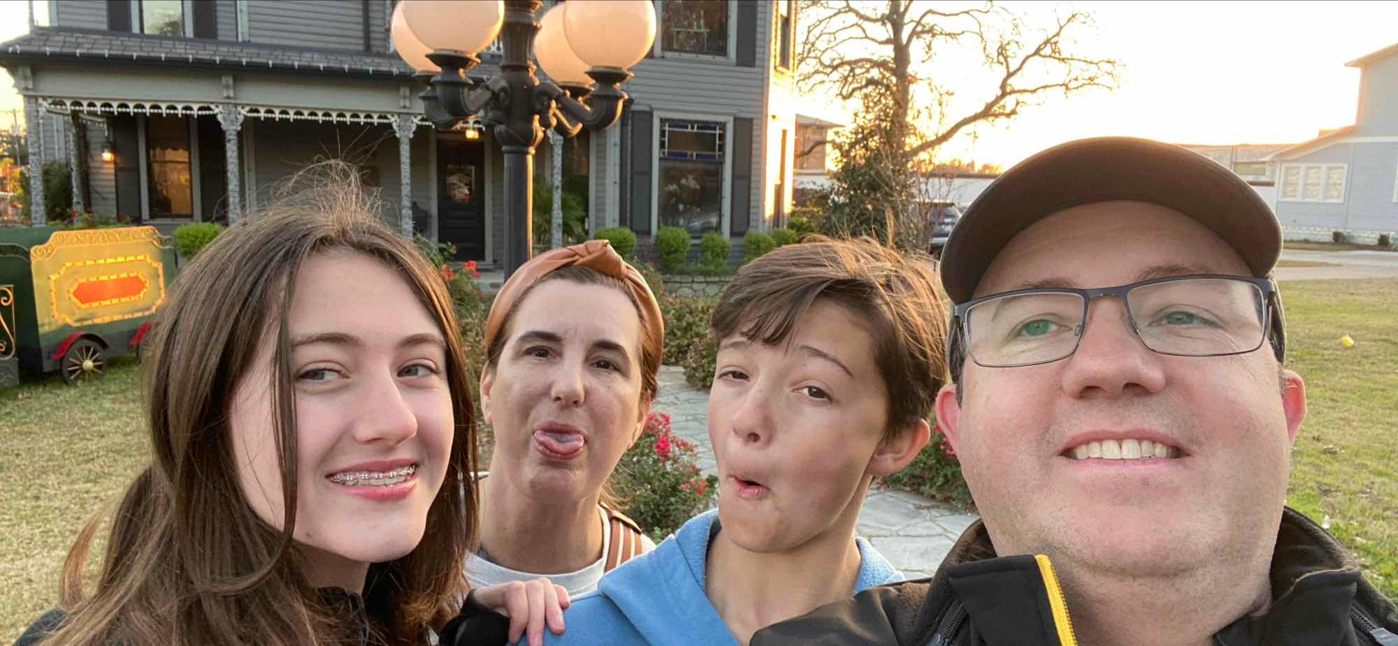 Foto's van de Grapevine Scavenger Hunt speurtocht