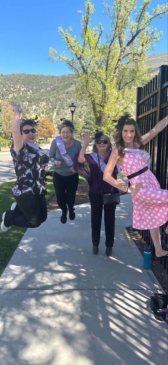 team building scavenger hunt