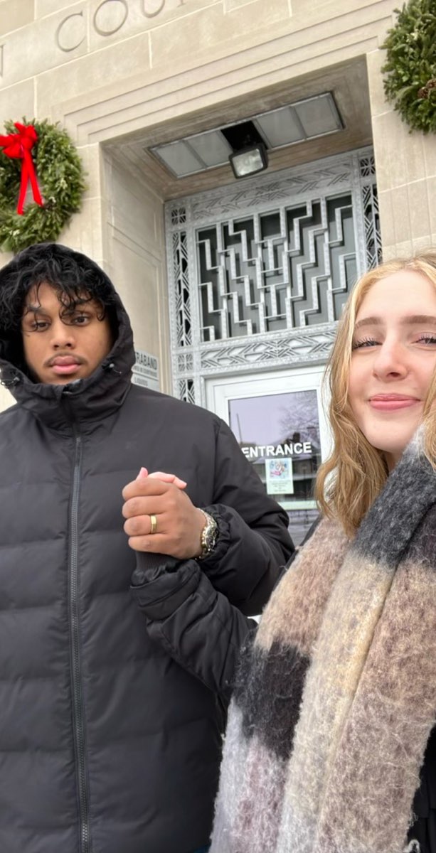 team building scavenger hunt