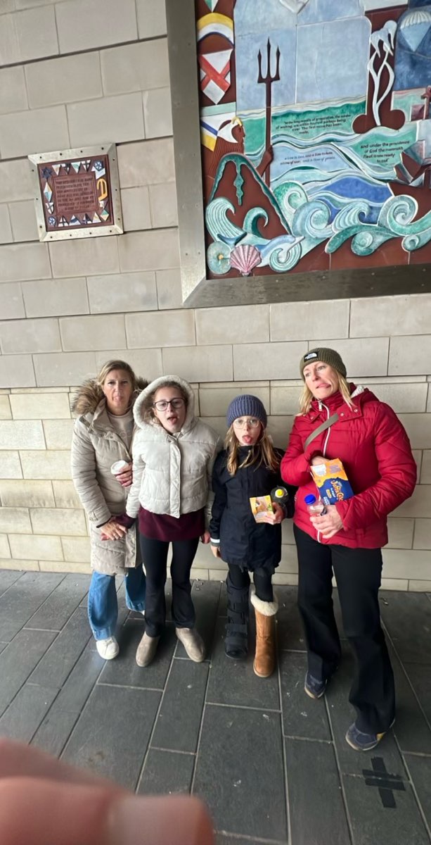 &Fcy;&ocy;&tcy;&ocy;&gcy;&rcy;&acy;&fcy;&icy;&icy; &scy; &gcy;&ocy;&rcy;&ocy;&dcy;&scy;&kcy;&ocy;&gcy;&ocy; &kcy;&vcy;&iecy;&scy;&tcy;&acy; &vcy; &Pcy;&ucy;&lcy;&iecy;