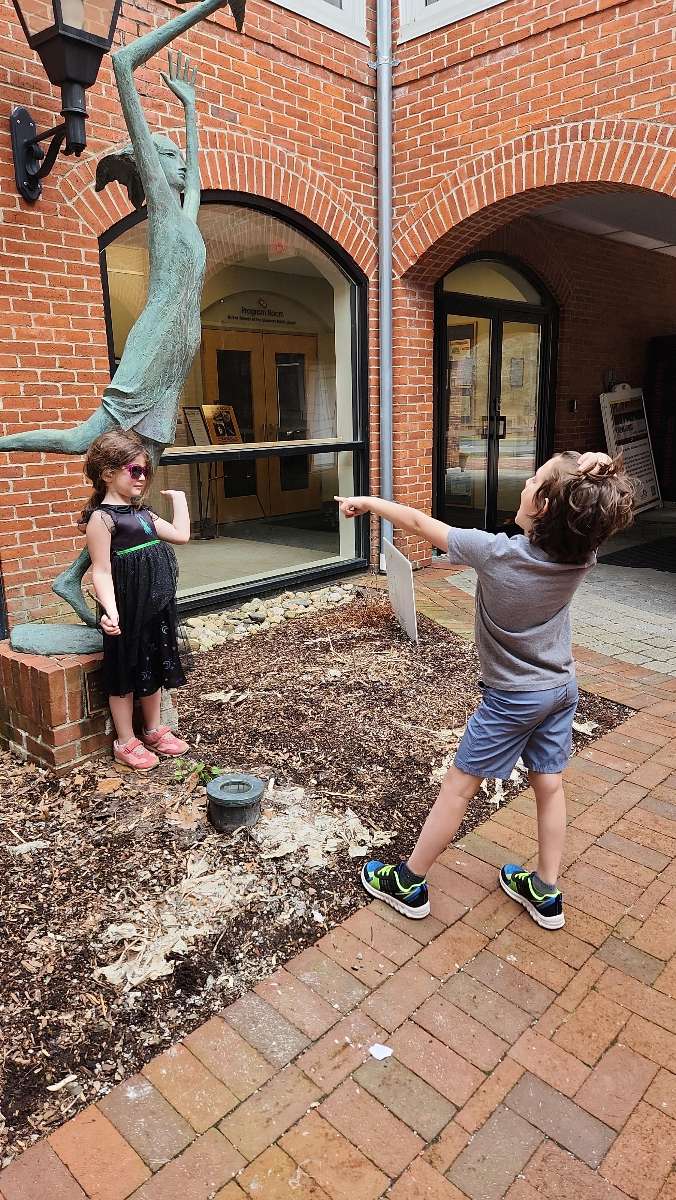 Fotky ze scavenger huntů v Simsbury