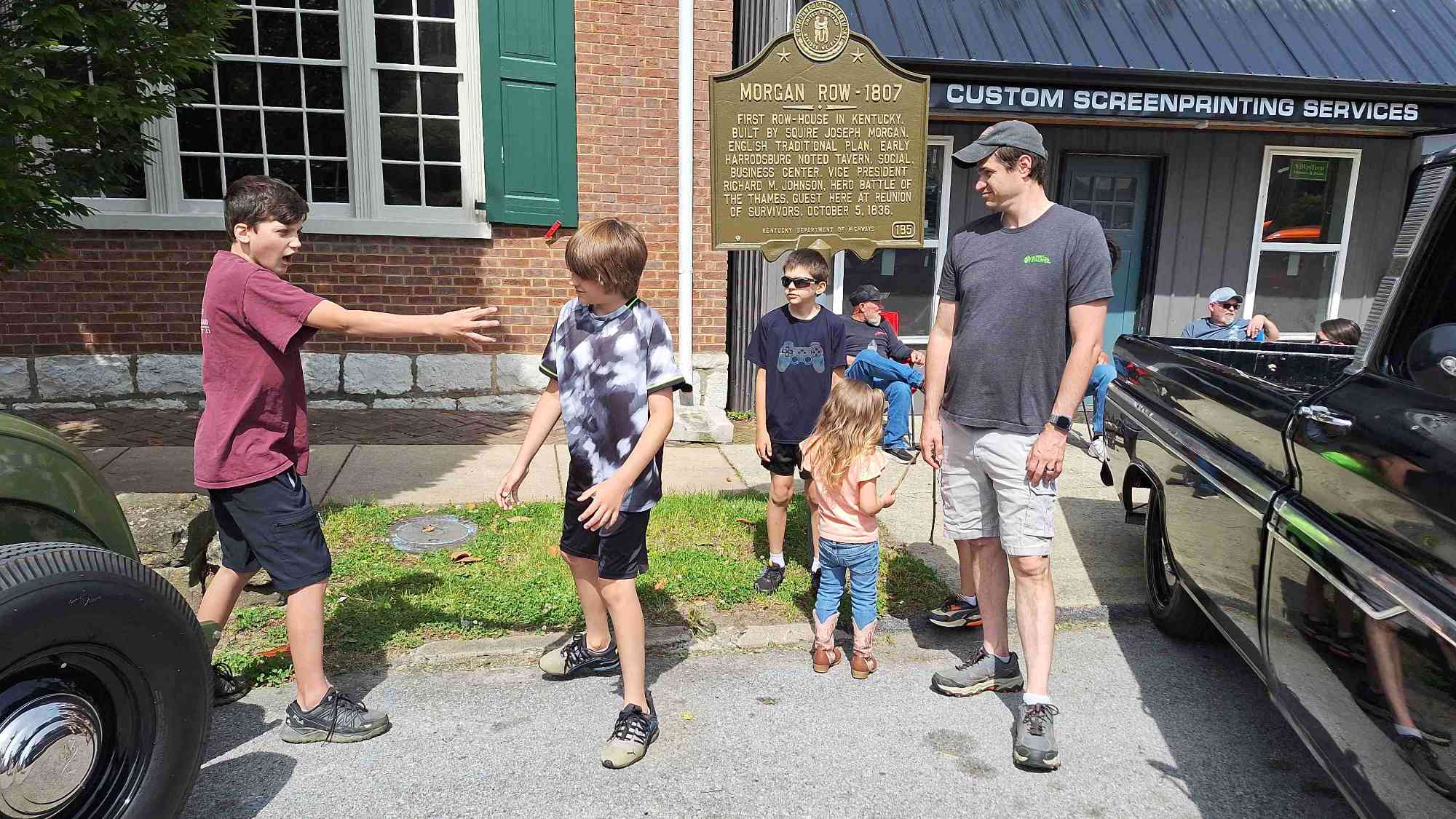 รูปภาพนักล่าสมบัติ Harrodsburg Scavenger Hunt