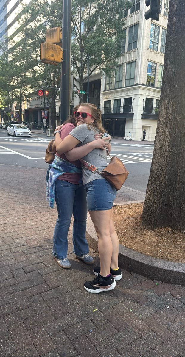 Charlotte Bar Crawl scavenger hunt photos