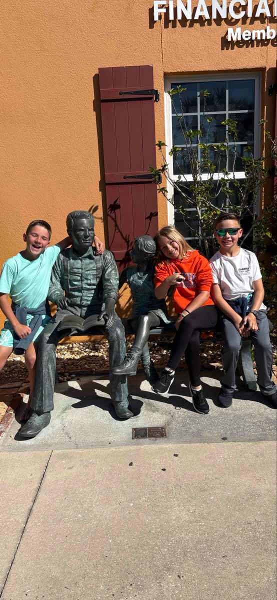 University of North Florida Scavenger Hunt scavenger hunt photos