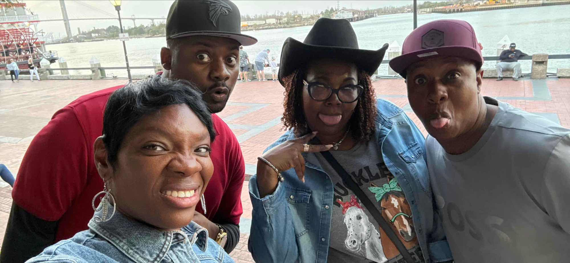 Savannah Georgia Downtown Scavenger Hunt scavenger hunt photos