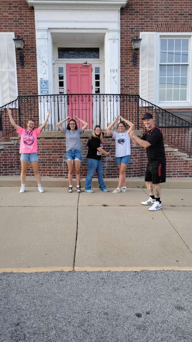 team building scavenger hunt