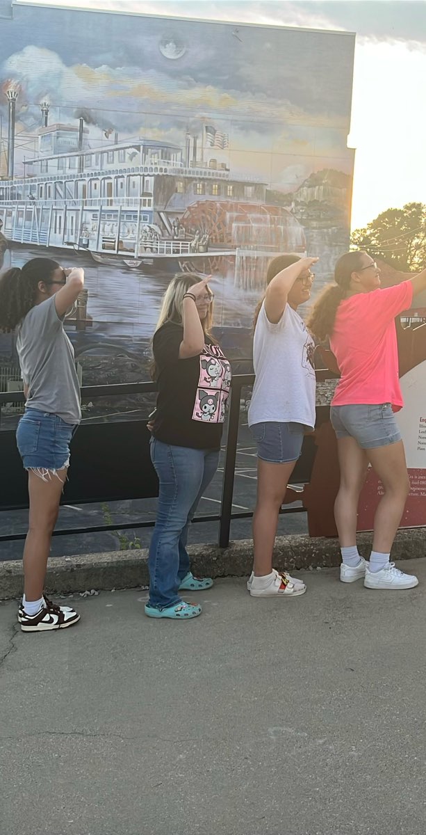 team building scavenger hunt