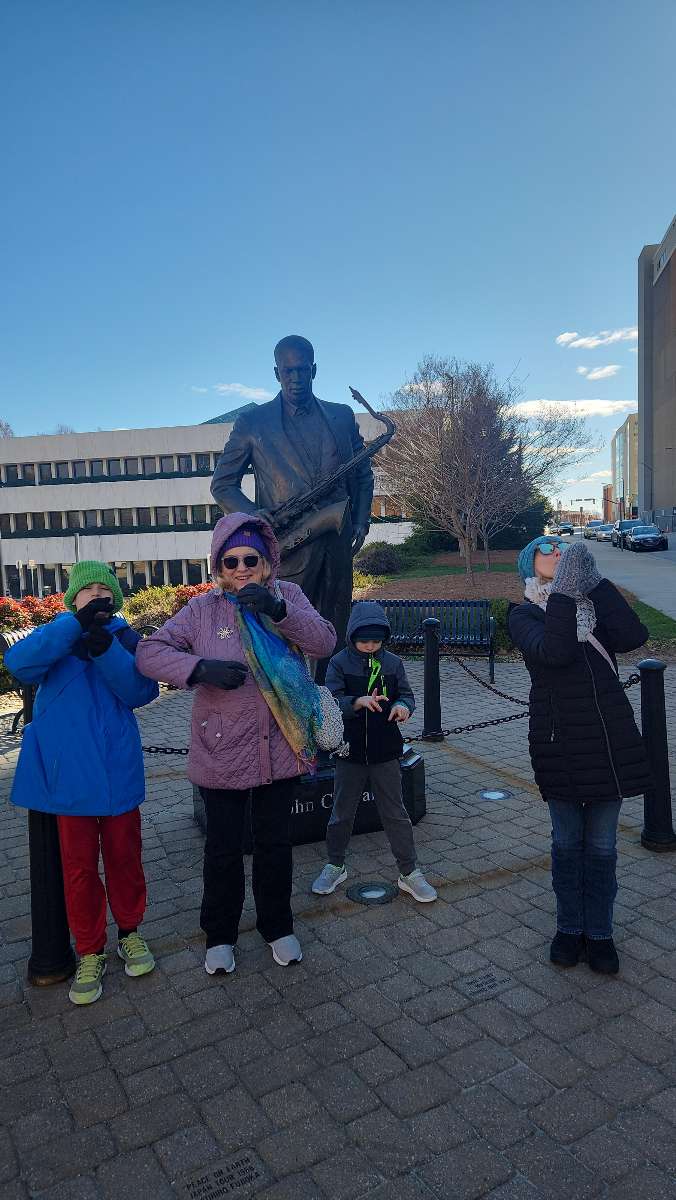 team building scavenger hunt