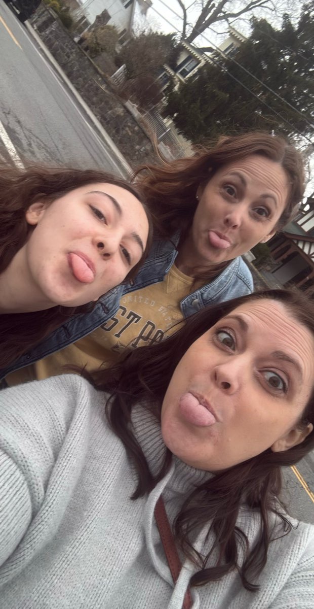 รูปถ่ายการตามล่า สมบัติ Highland Falls