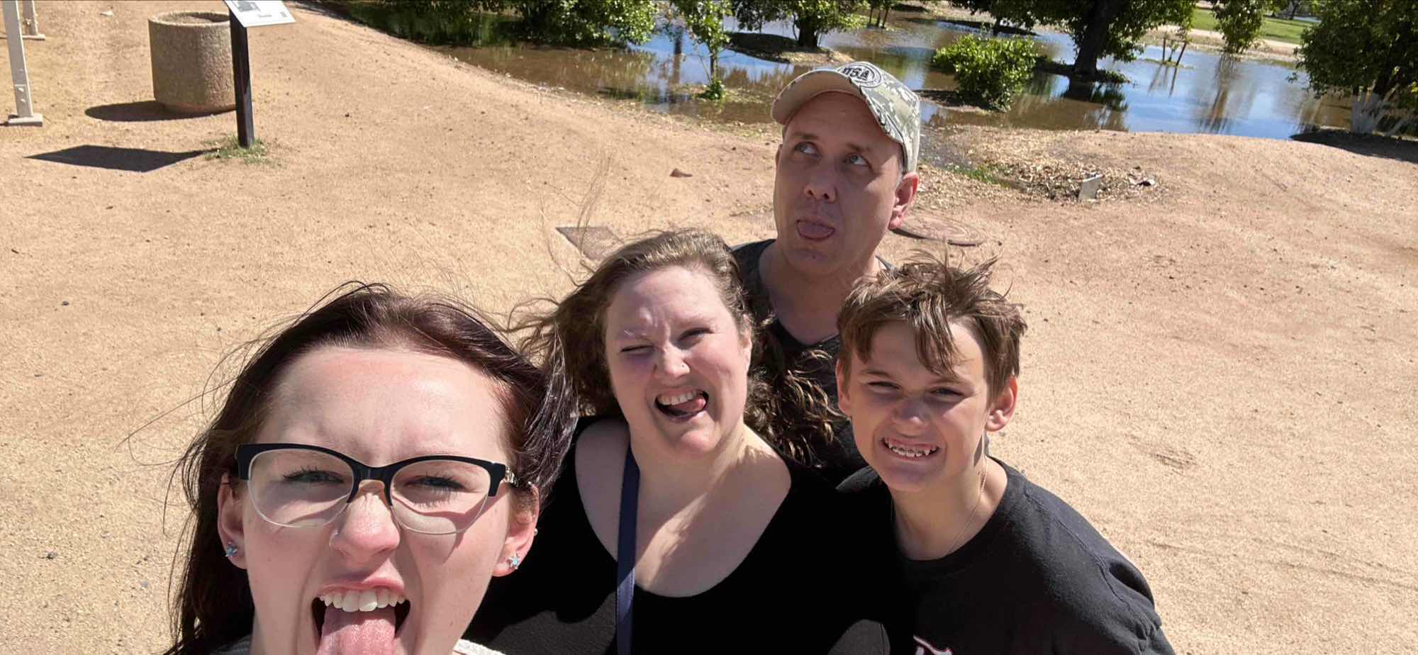 team building scavenger hunt