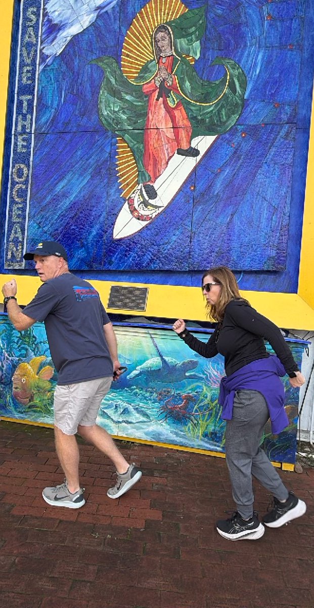 team building scavenger hunt