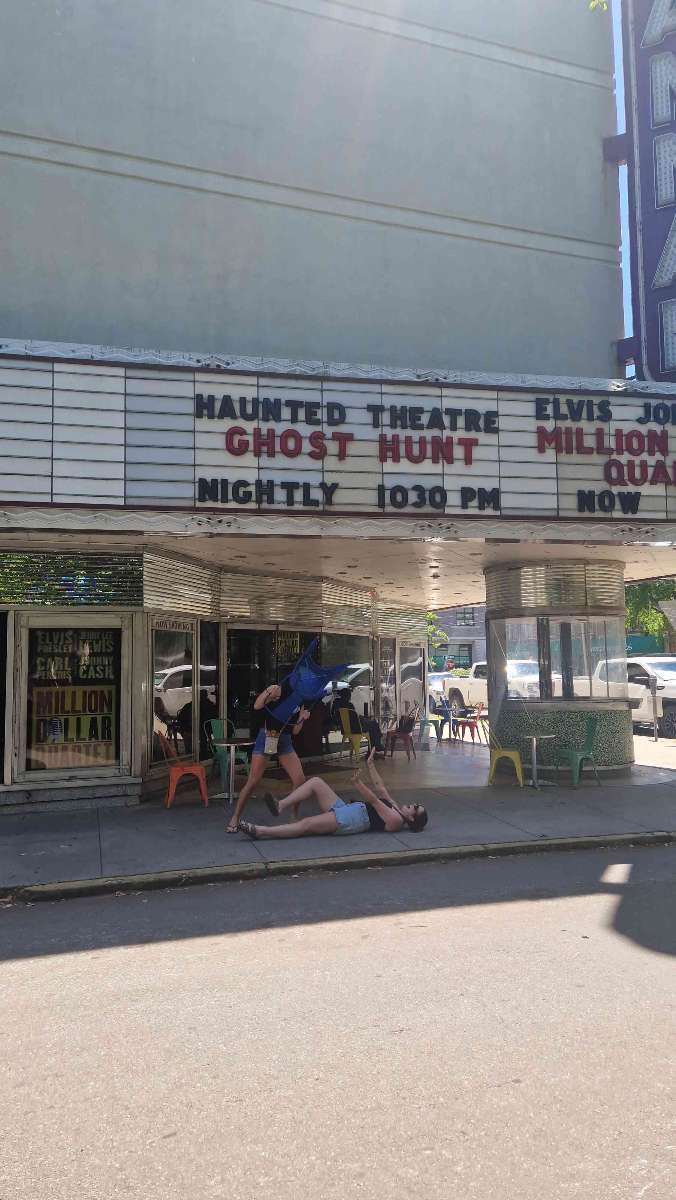 Savannah Georgia Downtown Scavenger Hunt scavenger hunt photos