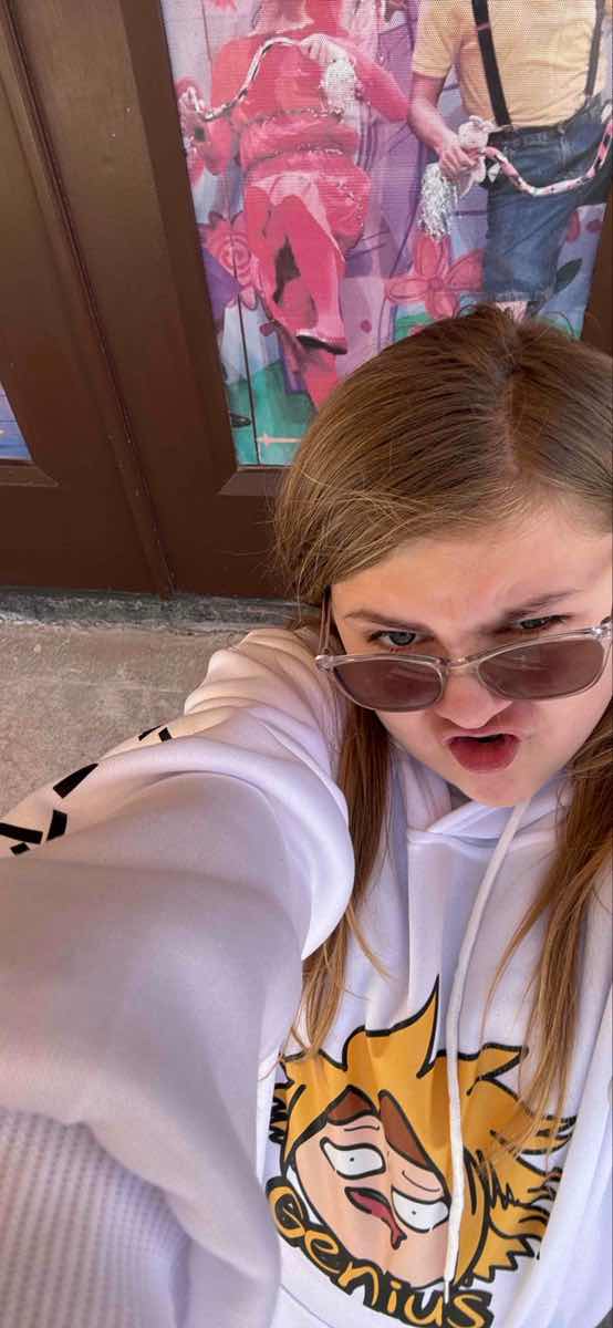 &Fcy;&ocy;&tcy;&ocy; &kcy;&vcy;&iecy;&scy;&tcy;&acy; &vcy; &Acy;&bcy;&icy;&lcy;&iecy;&ncy;&iecy;&comma; &Tcy;&iecy;&khcy;&acy;&scy;