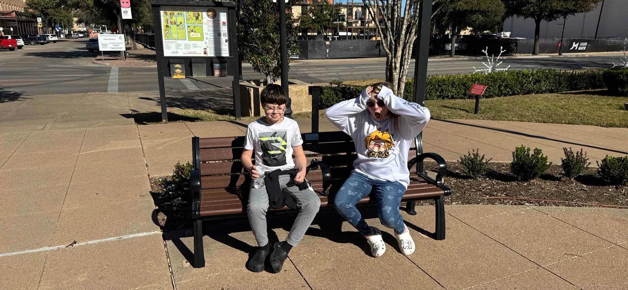 &Fcy;&ocy;&tcy;&ocy; &kcy;&vcy;&iecy;&scy;&tcy;&acy; &vcy; &Acy;&bcy;&icy;&lcy;&iecy;&ncy;&iecy;&comma; &Tcy;&iecy;&khcy;&acy;&scy;