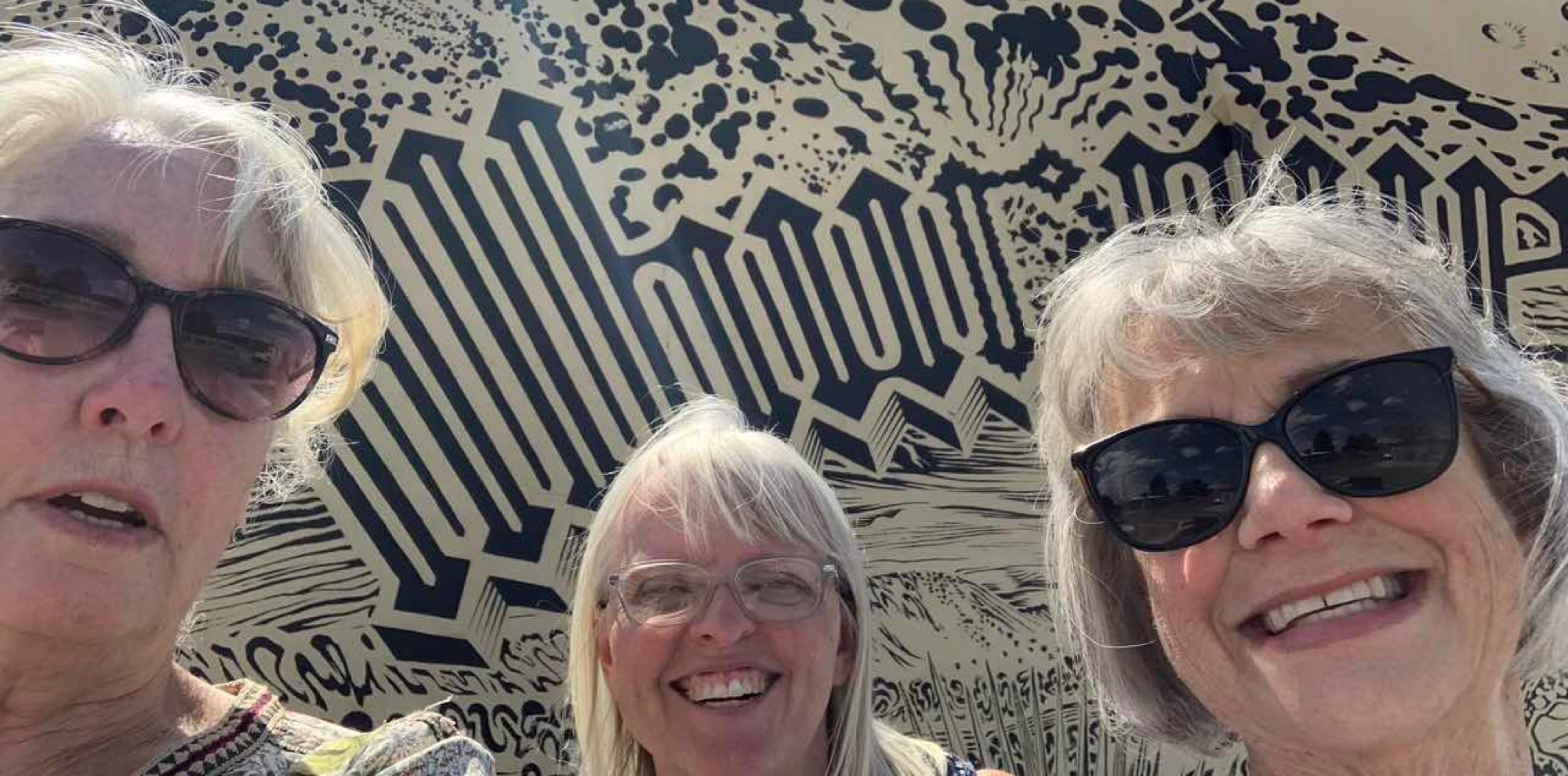 team building scavenger hunt