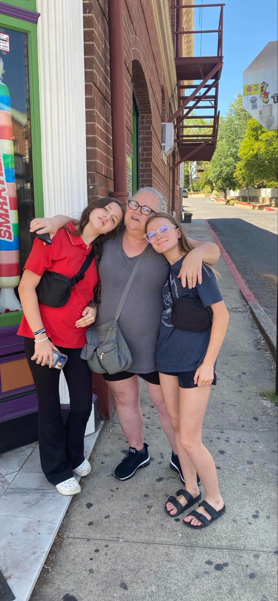 team building scavenger hunt