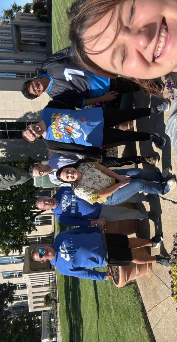 team building scavenger hunt