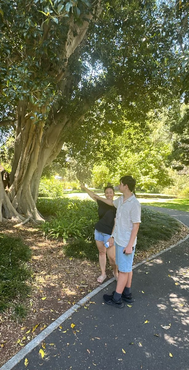 アデレード・バー・クロール・スカベンジャーハント写真