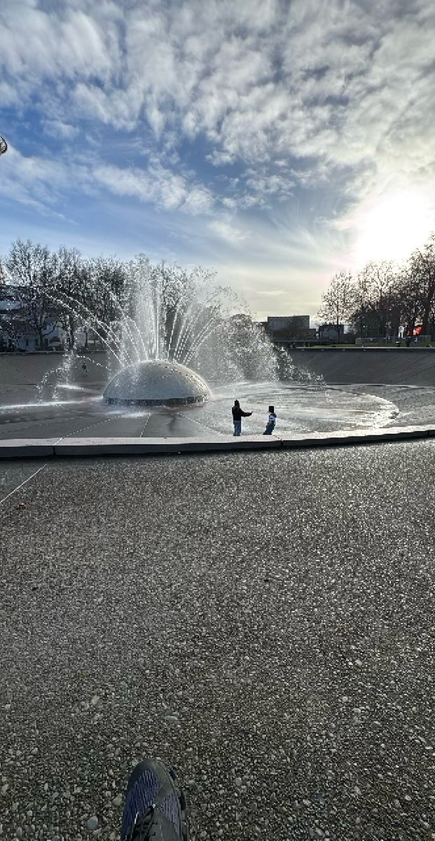 Bilder fra Seattle University Scavenger Hunt