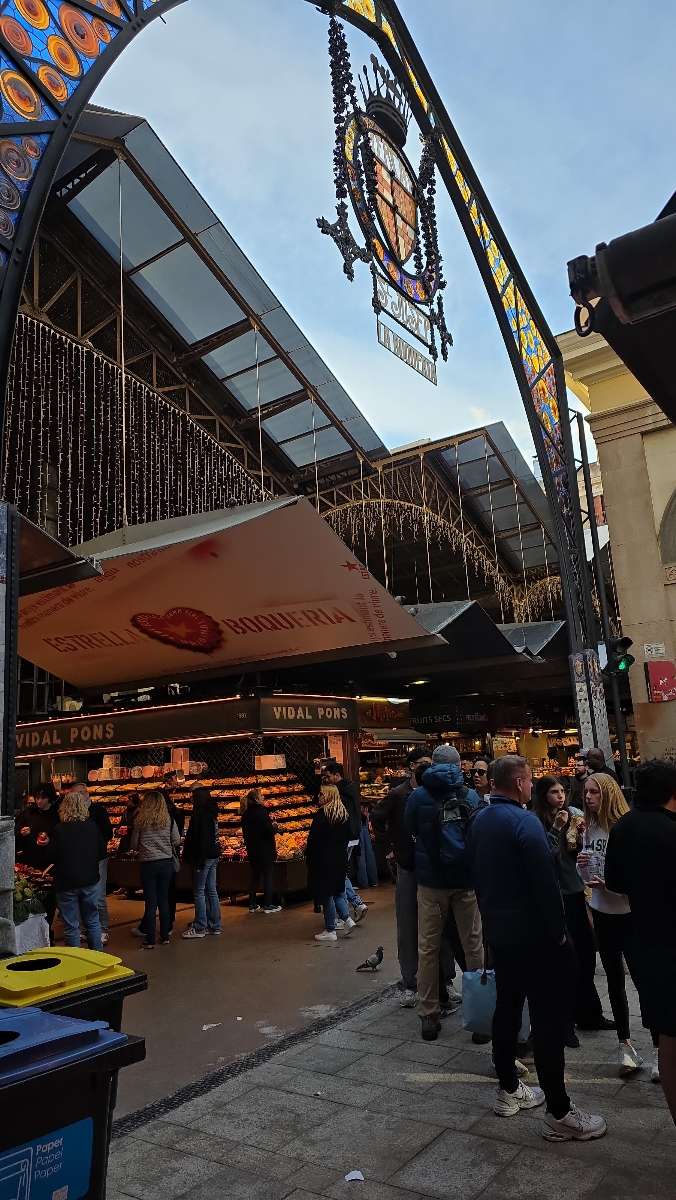 team building scavenger hunt