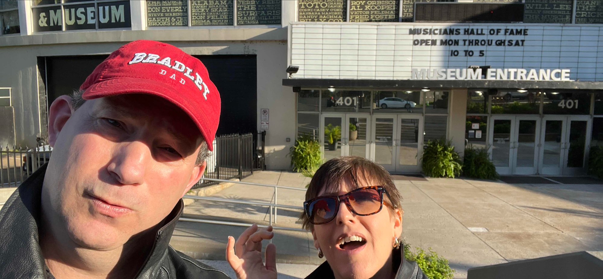 team building scavenger hunt