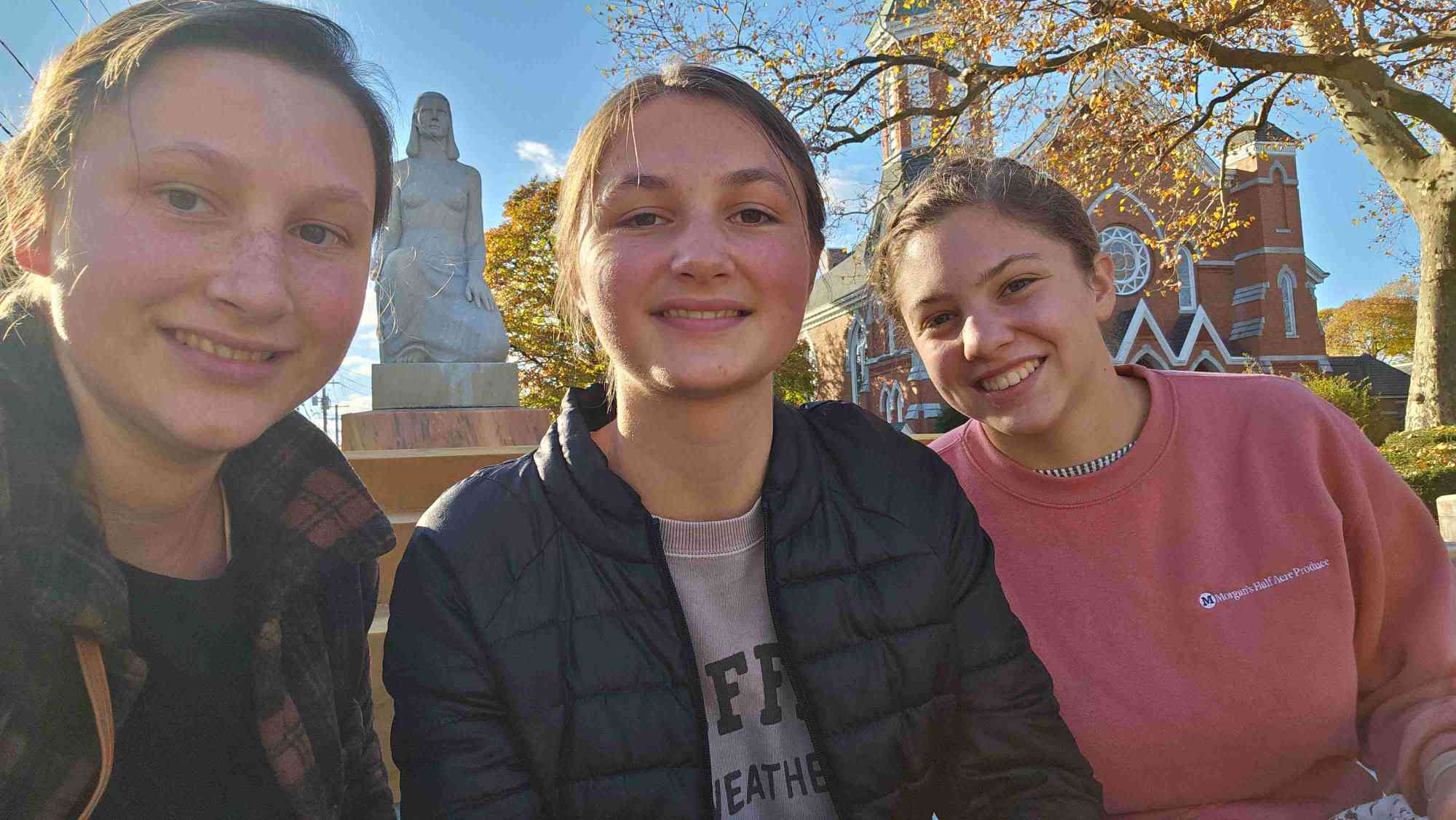 Fotografii ale cursei de v&acirc;n&abreve;toare de comori Hobart and William Smith Colleges