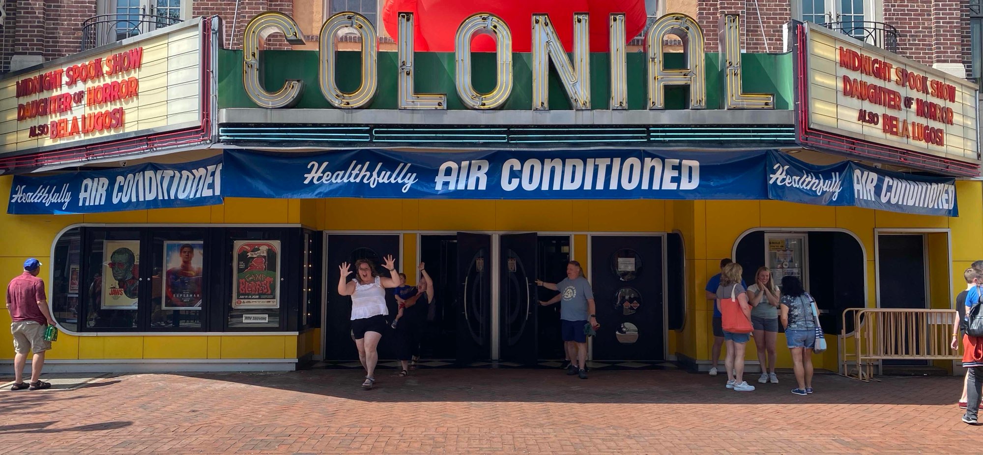 team building scavenger hunt