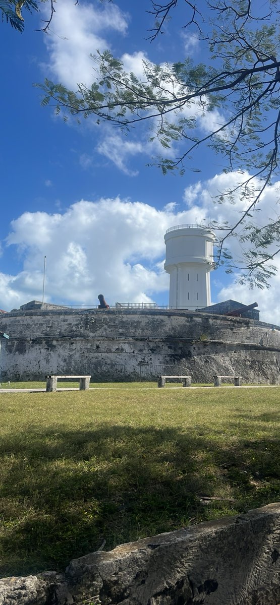 Nassau Scavenger Hunt scavenger hunt photos