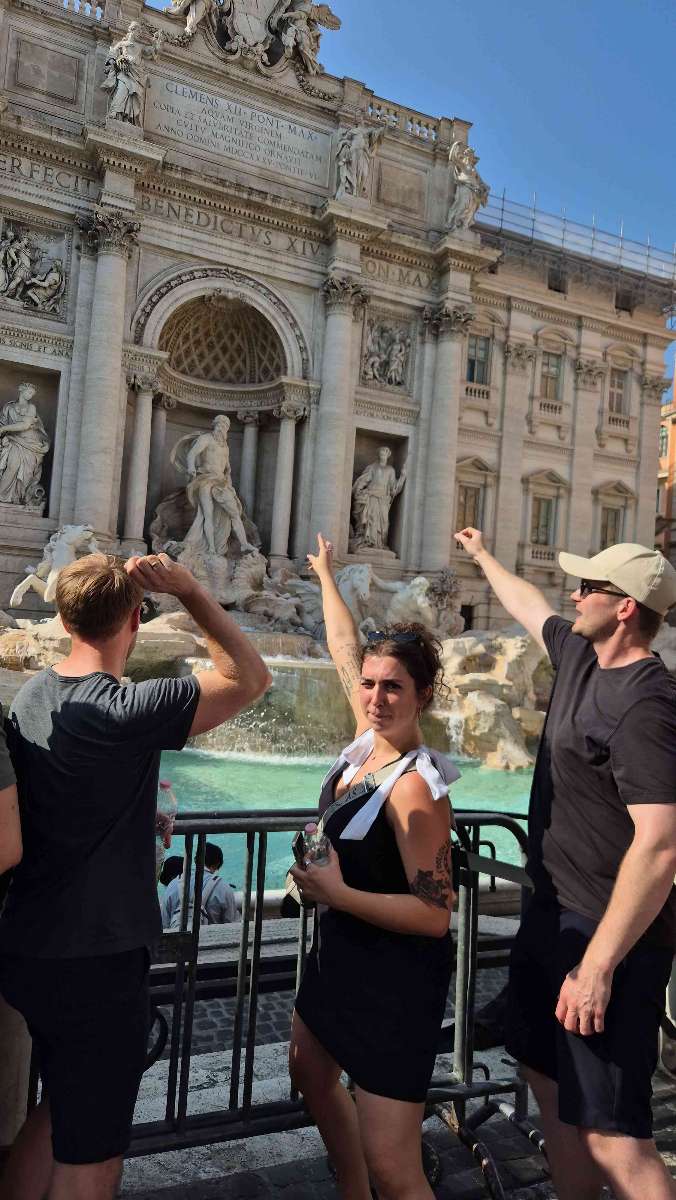 team building scavenger hunt