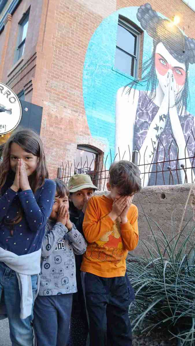 team building scavenger hunt