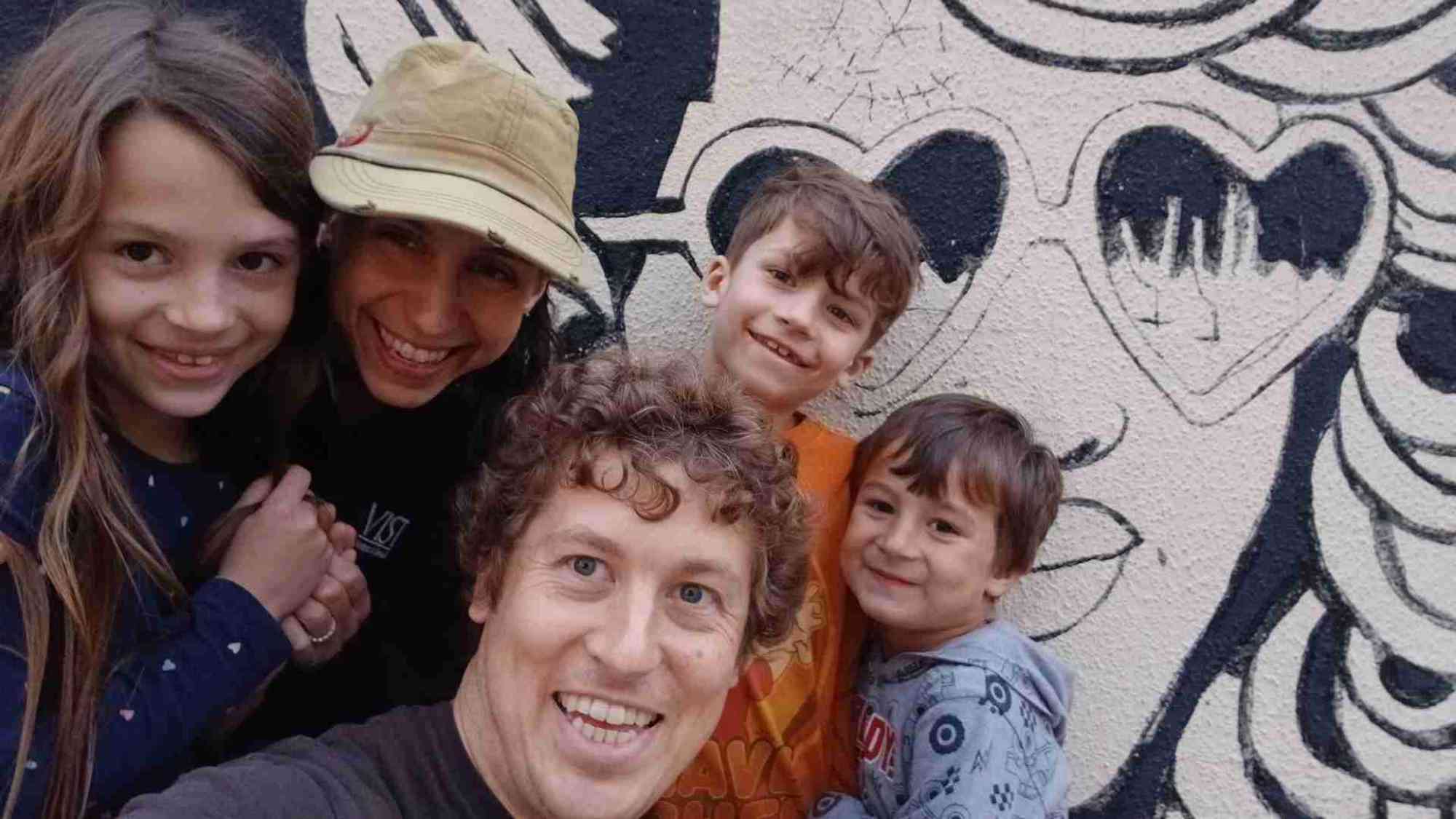 team building scavenger hunt