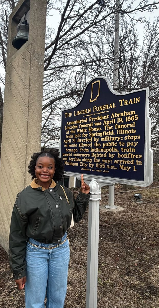 team building scavenger hunt