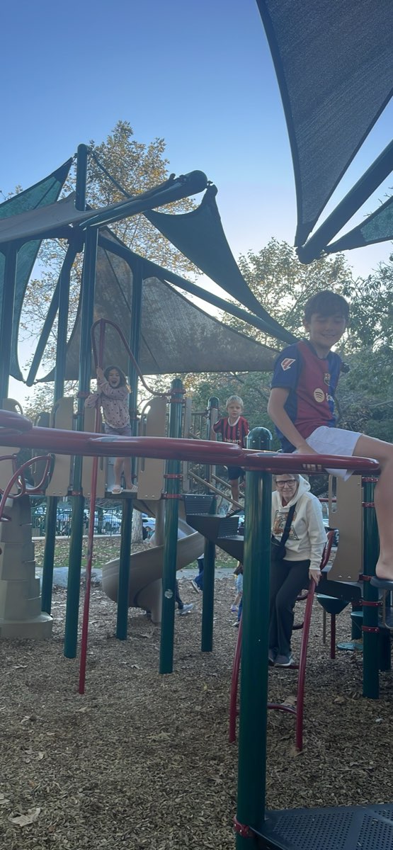 team building scavenger hunt