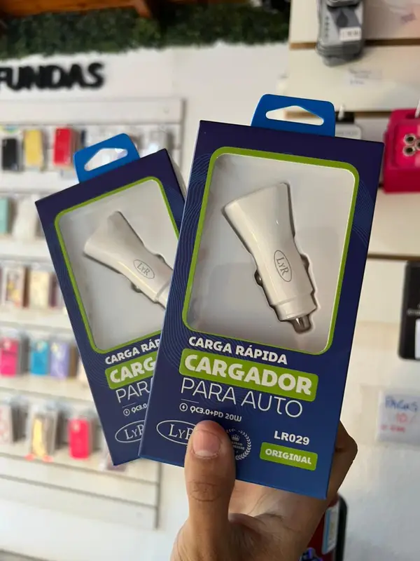 Cargador para auto