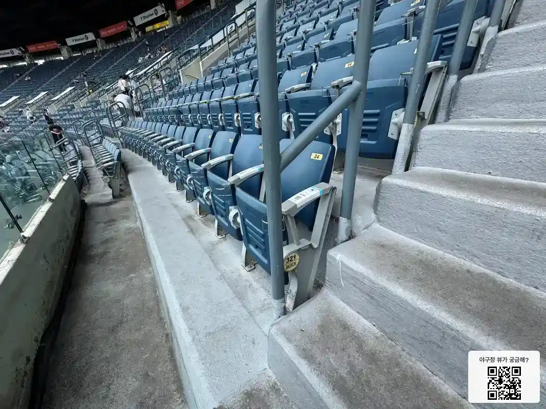 321블록 24번 좌석 뷰 1