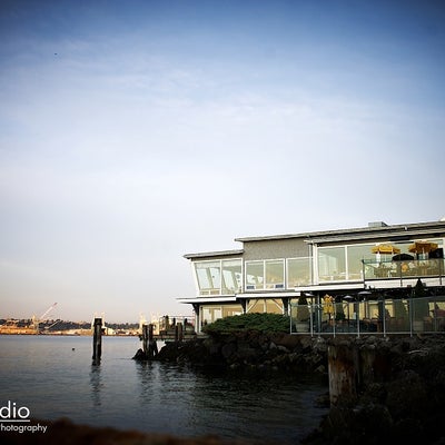 photo of Salty's on Alki Beach