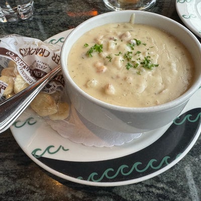 photo of Anthony's Pier 66 & Bell Street Diner