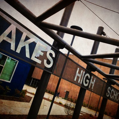 photo of Lakes High School