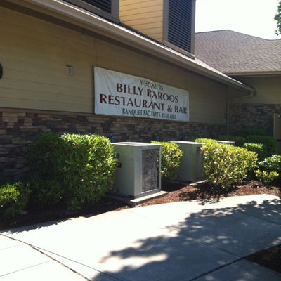 photo of Billy Baroo's Bar &Grill at Foster Golf Links