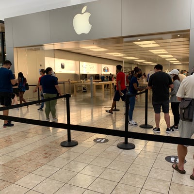 photo of Apple Southcenter