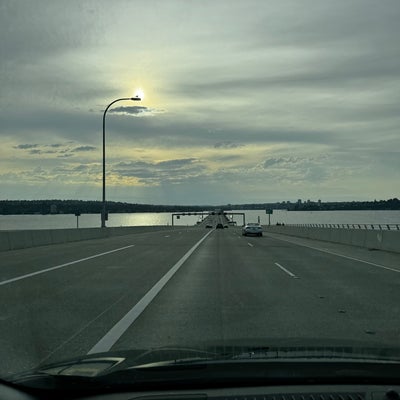 photo of Evergreen Point Floating Bridge