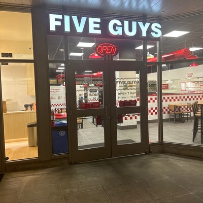 photo of Five Guys