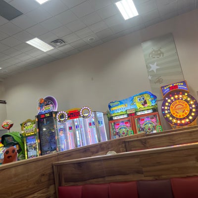 photo of Chuck E. Cheese's