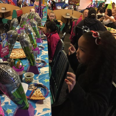 photo of Chuck E. Cheese's