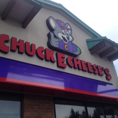 photo of Chuck E. Cheese