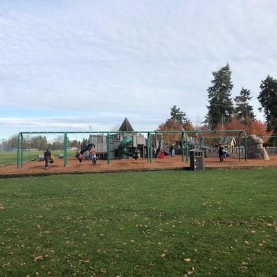 photo of Ft. Steilacoom Park