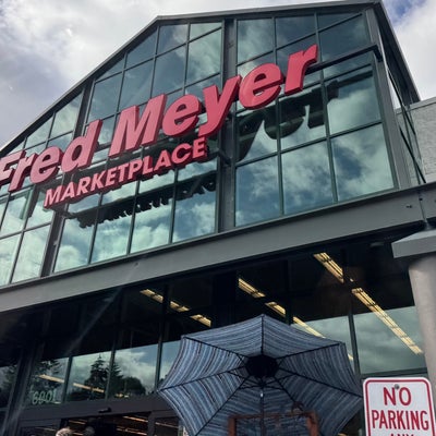 photo of Fred Meyer Marketplace