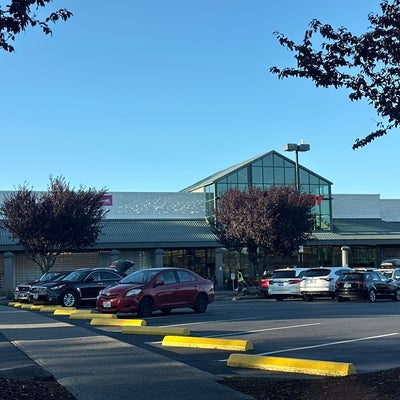 photo of Fred Meyer Marketplace