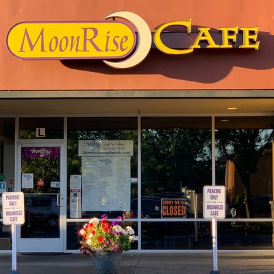 photo of Moon Rise Cafe